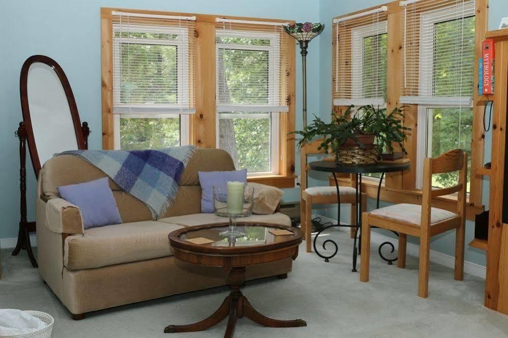 Sunny Rock Bed & Breakfast Minden Exterior foto